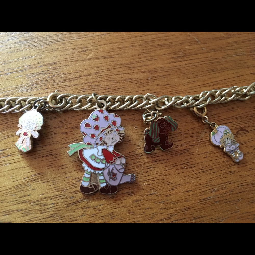 Strawberry Shortcake Charm Bracelet - Picture 3 of 4